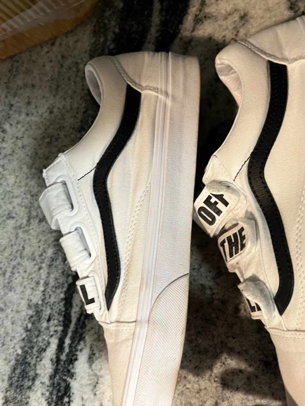 Vans UNISEX OLD SKOOL V “OFF THE WALL” Canvas Sneakers Shoes Mens 10 - Picture 10 of 15